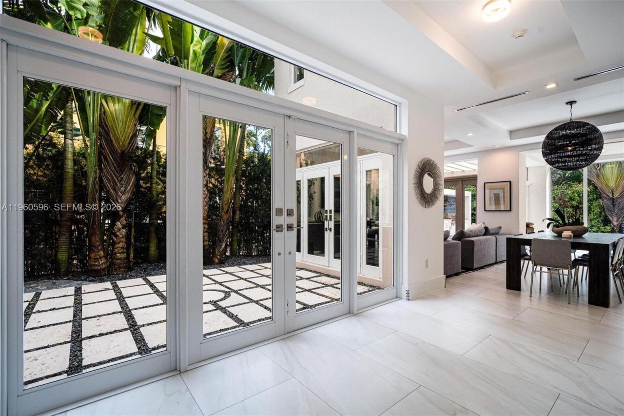 722 Navarre Ave , Coral Gables, FL 33134 Photo