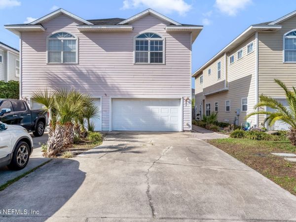 851 6TH Avenue S, Jacksonville Beach, FL 32250