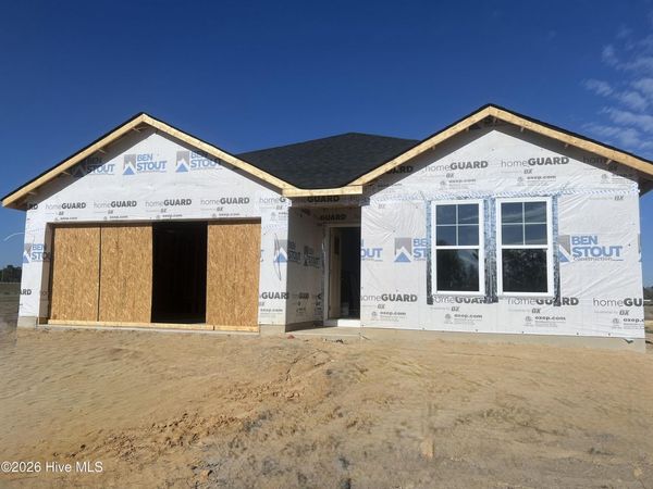 56 Coachman Lane, Autryville, NC 28318