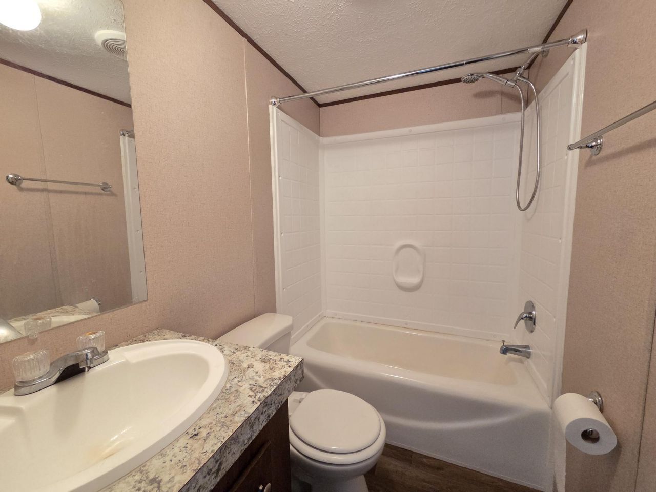 2719 Mallett Road Photo 20