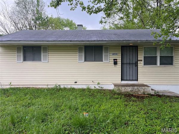 10726 Glen Garry Road , Unincorporated, MO 63137