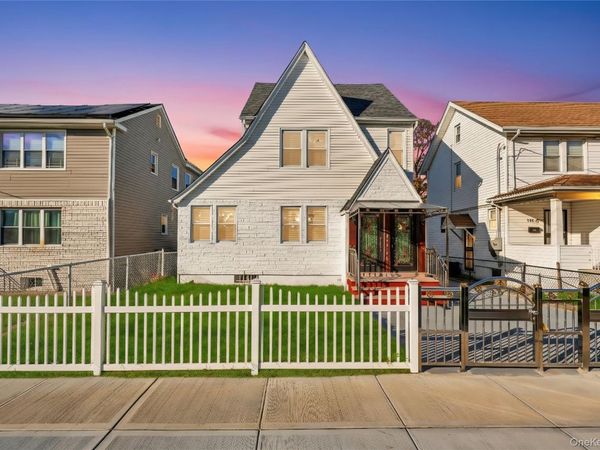 19223 116th Road, Saint Albans, NY 11412