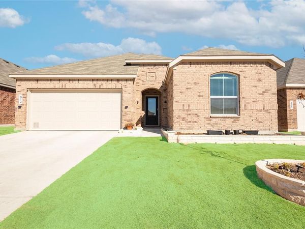 512 Capstone Court, Princeton, TX 75407