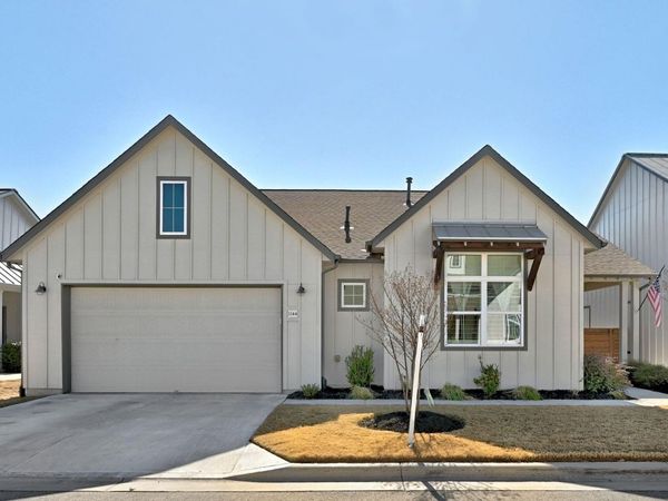 1144 Lucca DR, Unit 6, Dripping Springs, TX 78620