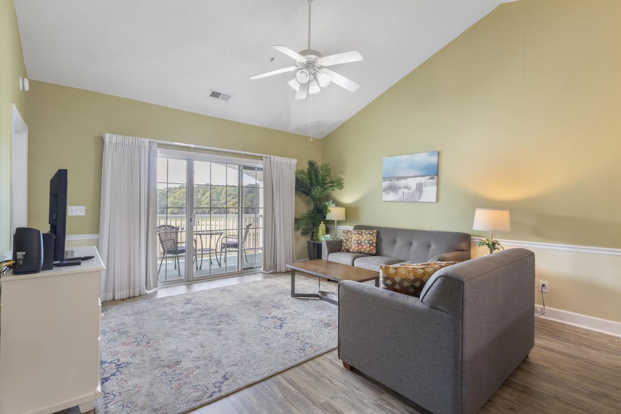 4881 Dahlia Ct. Photo 14