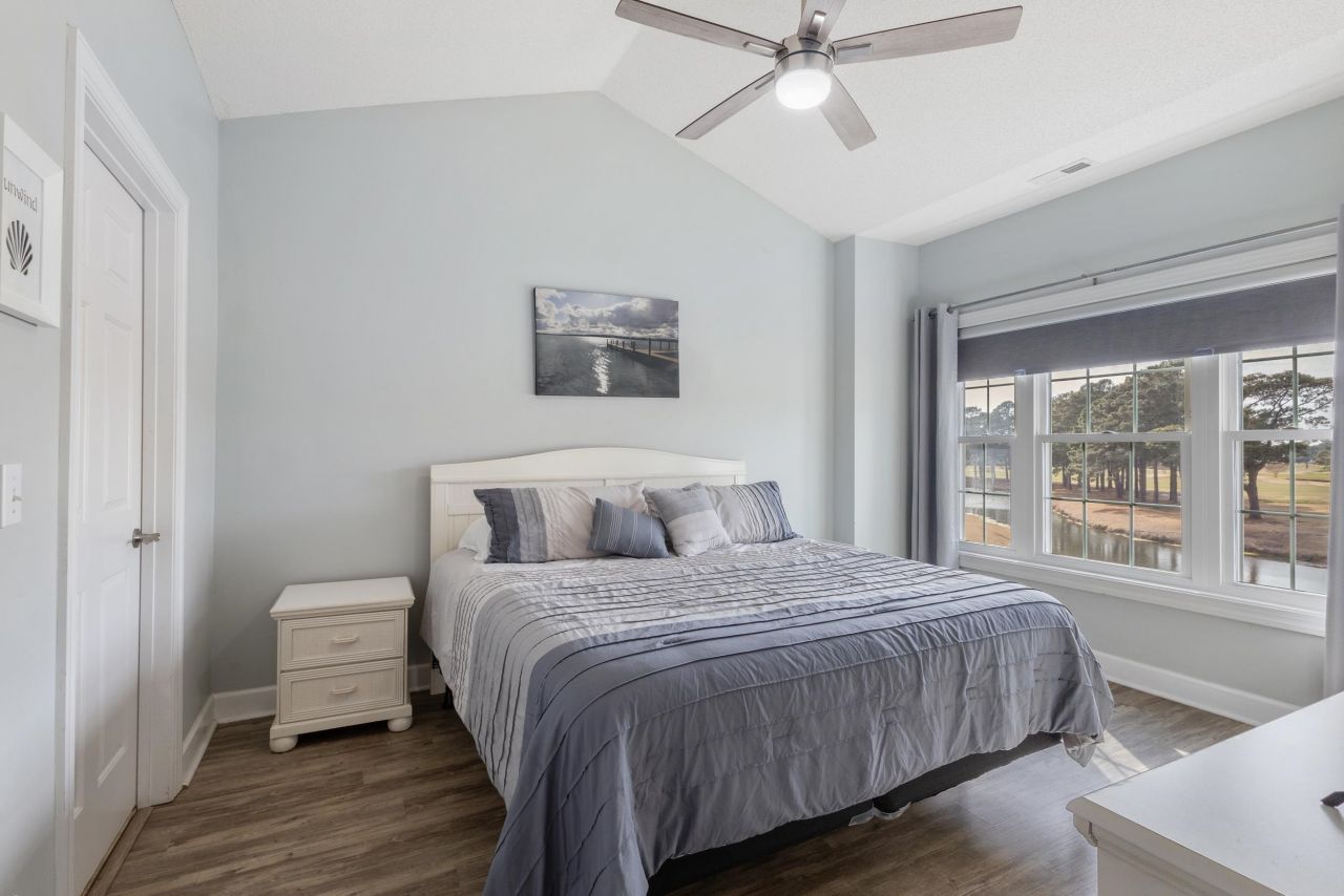 4881 Dahlia Ct. Photo 27