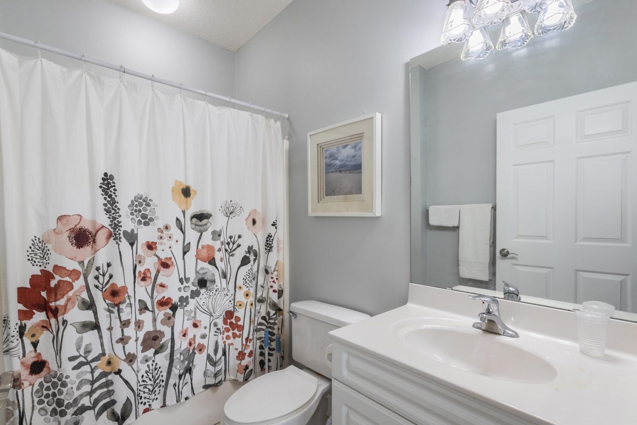 4881 Dahlia Ct. Photo 30