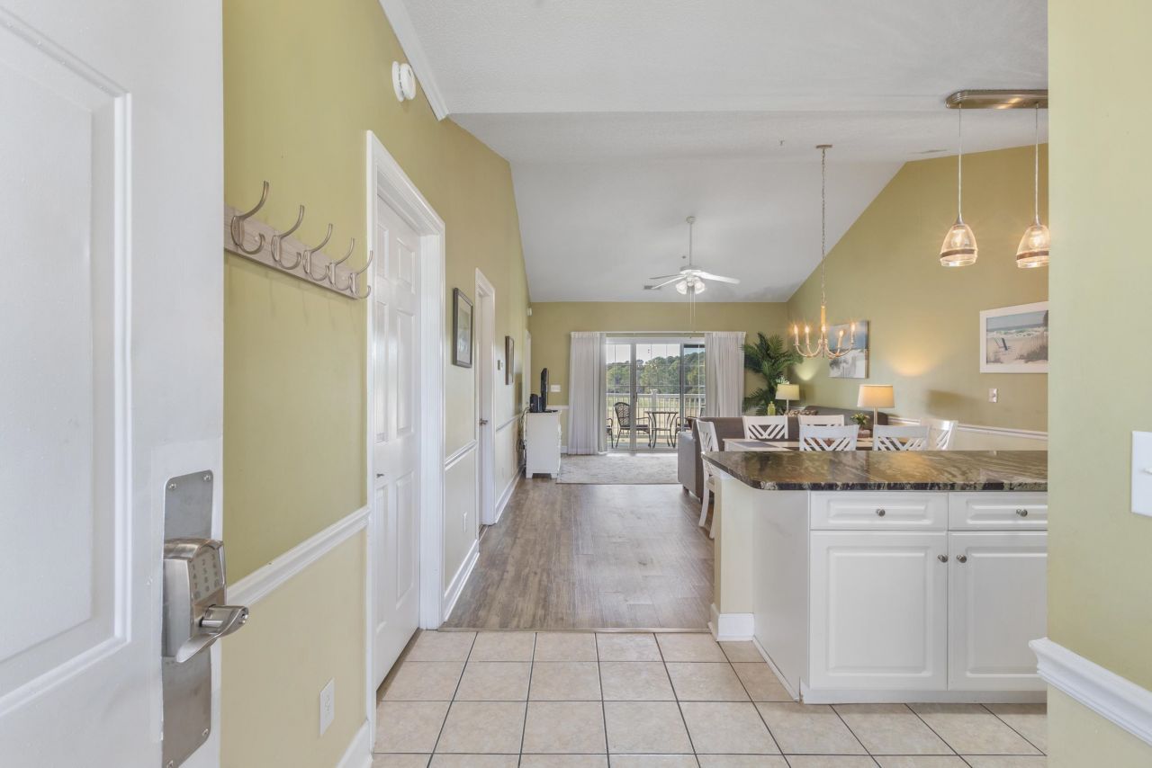 4881 Dahlia Ct. Photo 5