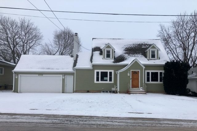 107 N Thomas Avenue, Polo, IL 61064 Main Photo