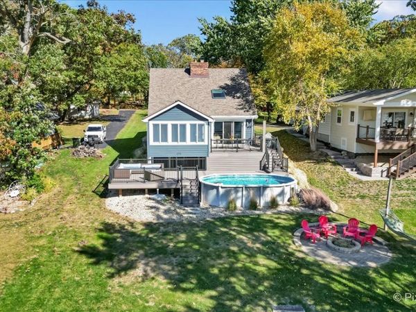 1293 Lake Holiday Drive, Lake Holiday, IL 60548