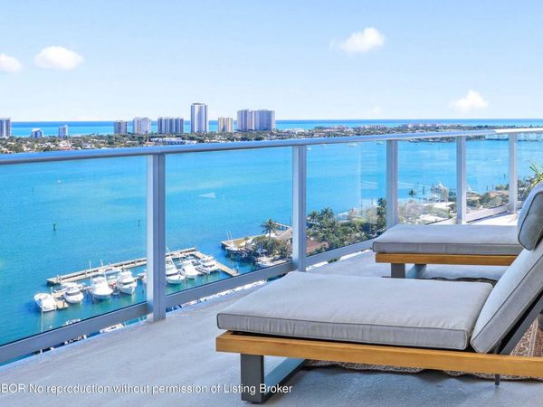 220 Lake Shore Drive, Unit 2112, Lake Park, FL 33403