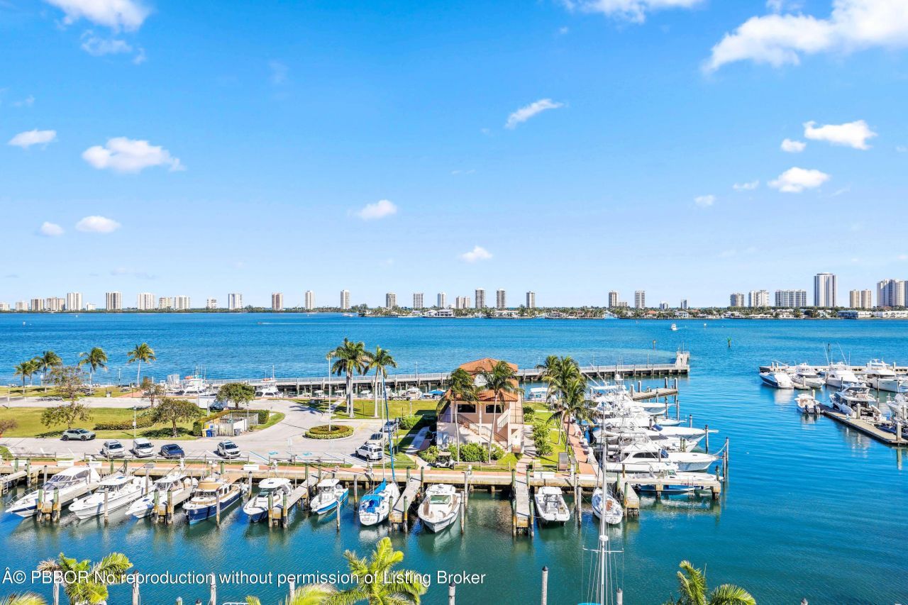 220 Lake Shore Drive, Unit 2112, Lake Park, FL 33403 Photo