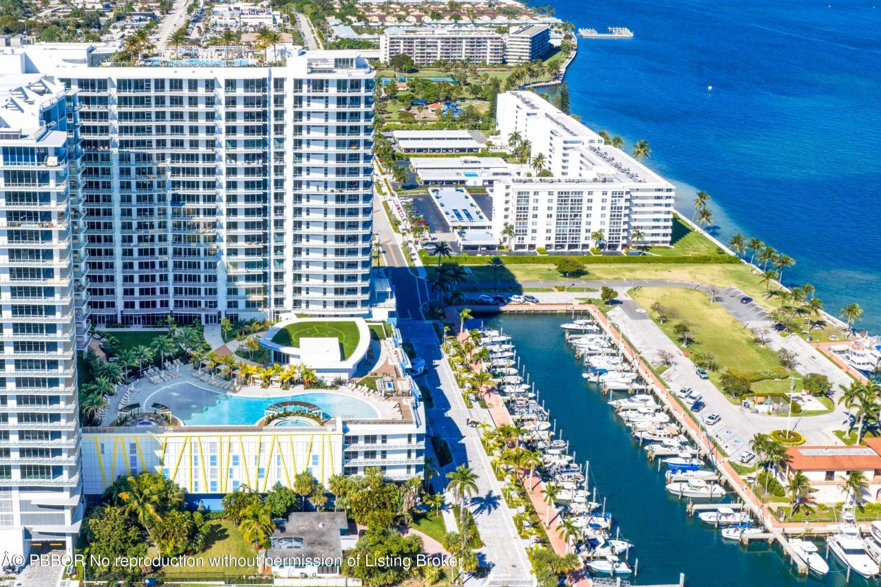 220 Lake Shore Drive, Unit 2112, Lake Park, FL 33403 Photo