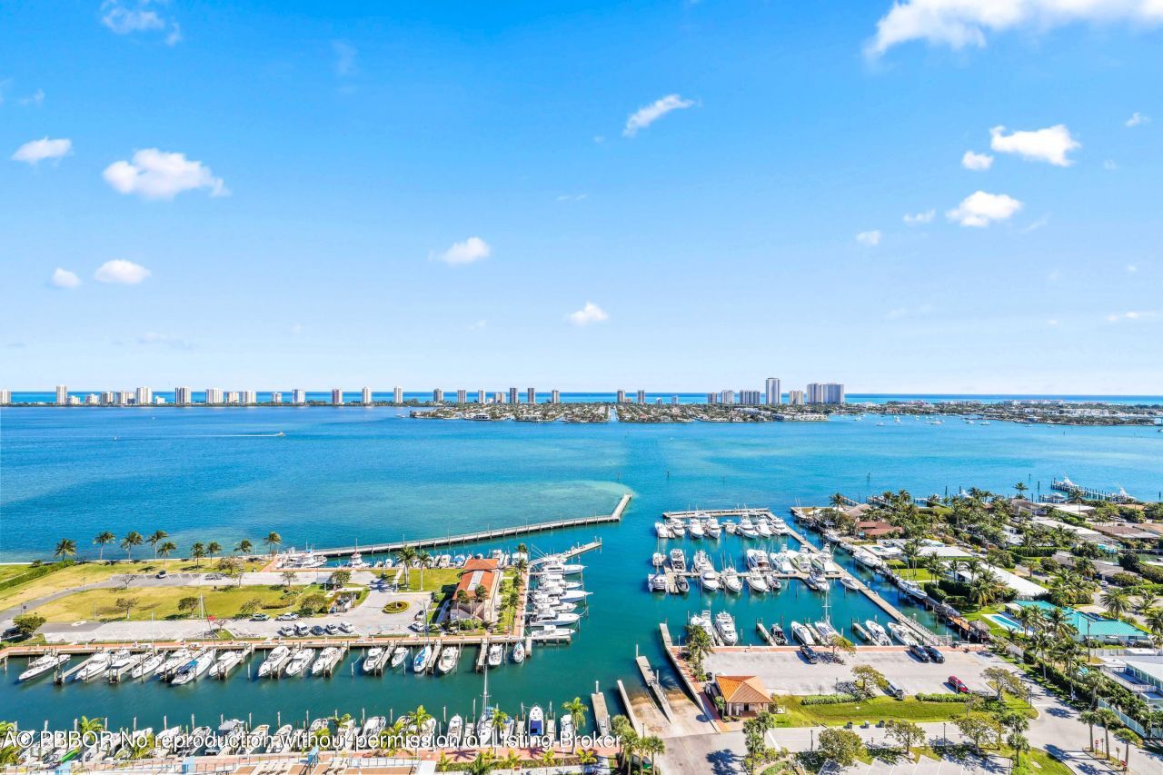 220 Lake Shore Drive, Unit 2112, Lake Park, FL 33403 Photo