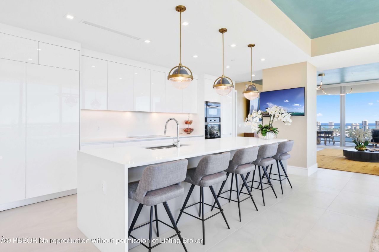 220 Lake Shore Drive, Unit 2112, Lake Park, FL 33403 Photo