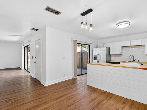 198 Lake Arbor Drive, Palm Springs, FL 33461