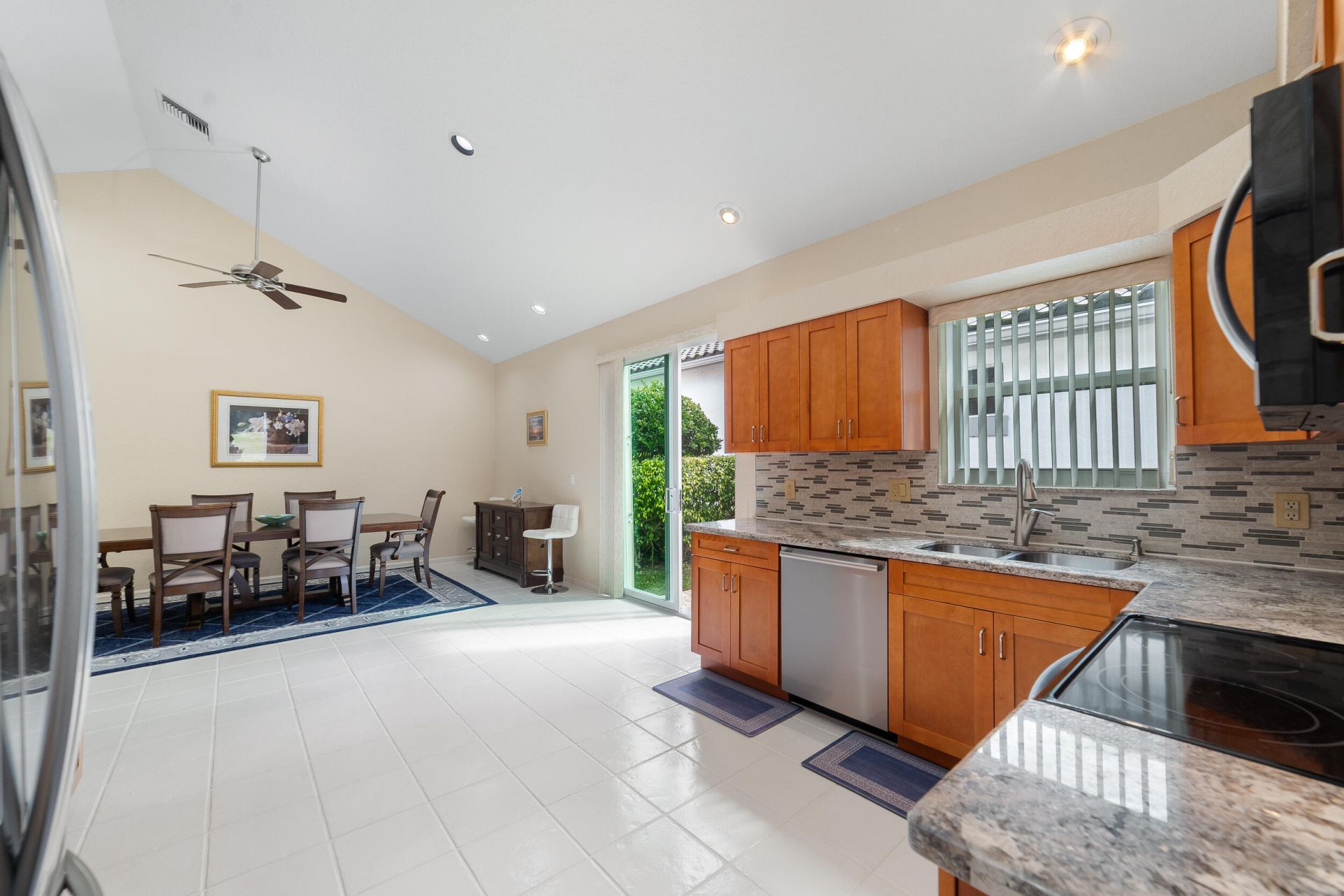 11905 Fountainside Circle, Boynton Beach, FL 33437 Photo