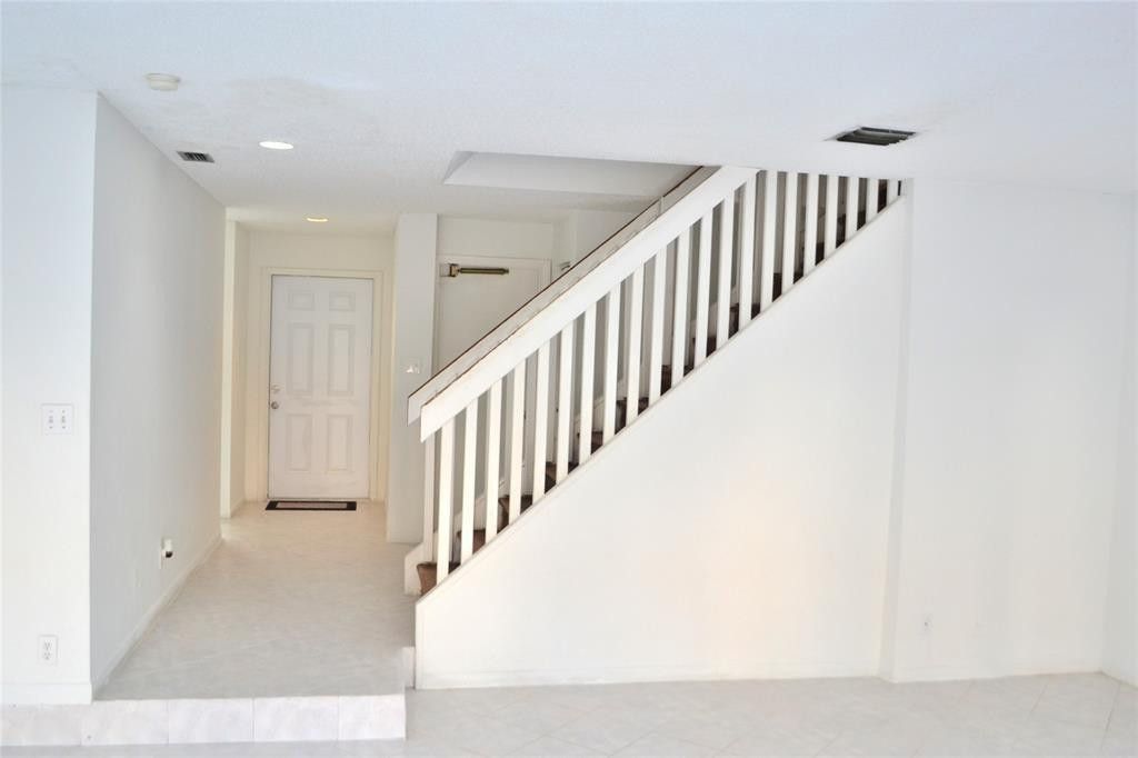 8237 NW 8th Court, Unit 4, Plantation, FL 33324 Photo