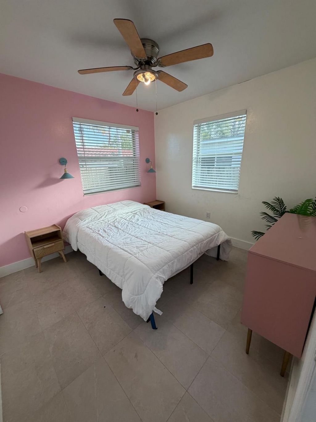 1861 NE 161st Street, North Miami Beach, FL 33162 Photo