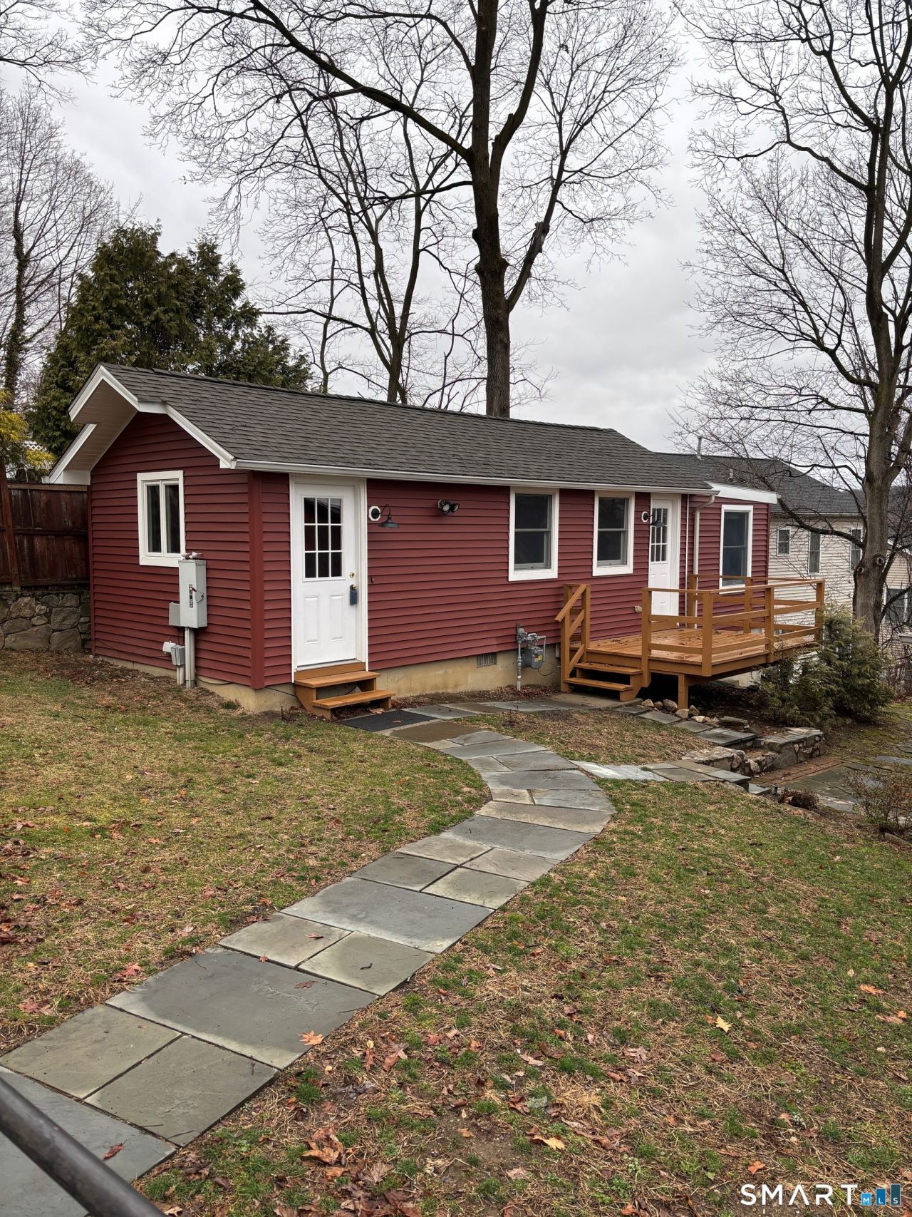 98 Ridgewood, Unit Cottage, Stamford, CT 06907 Main Photo