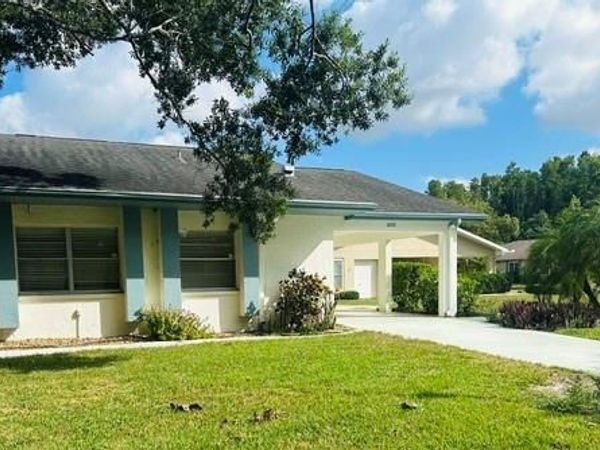 2033 HAWKHURST CIRCLE, Unit 180, SUN CITY CENTER, FL 33573