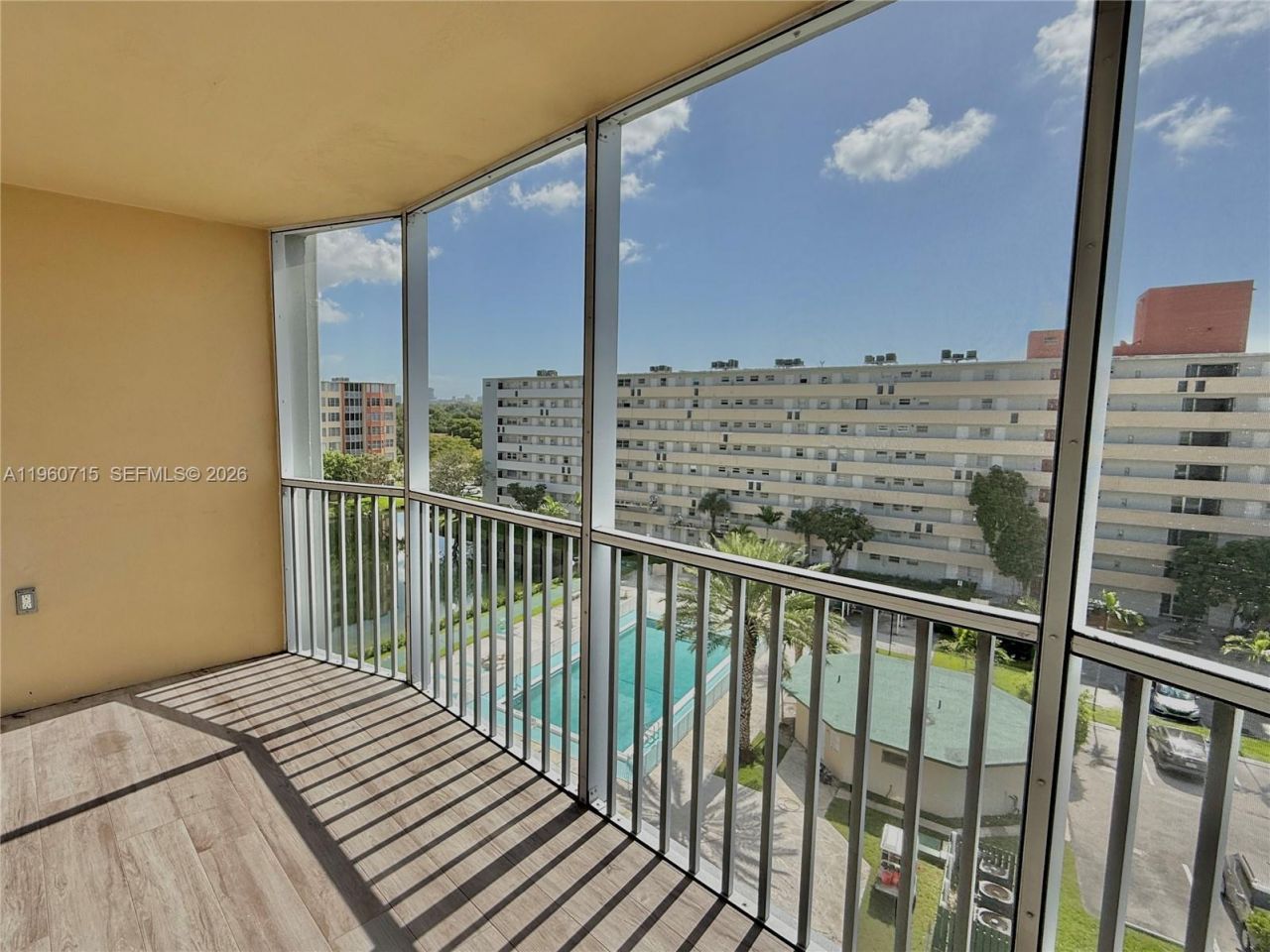 1770 NE 191st St, Unit 717-1, Miami, FL 33179 Photo