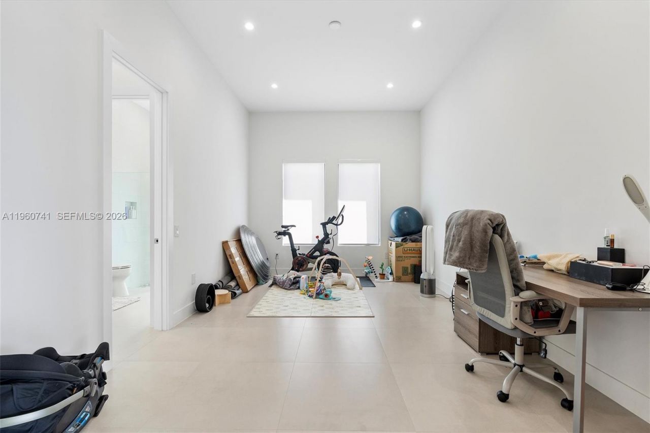 3502 Ashwood Cir N, Hollywood, FL 33312 Photo