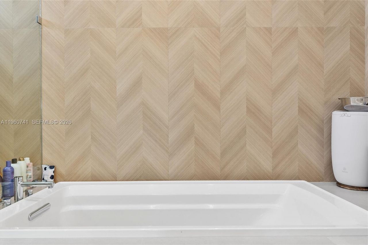 3502 Ashwood Cir N, Hollywood, FL 33312 Photo