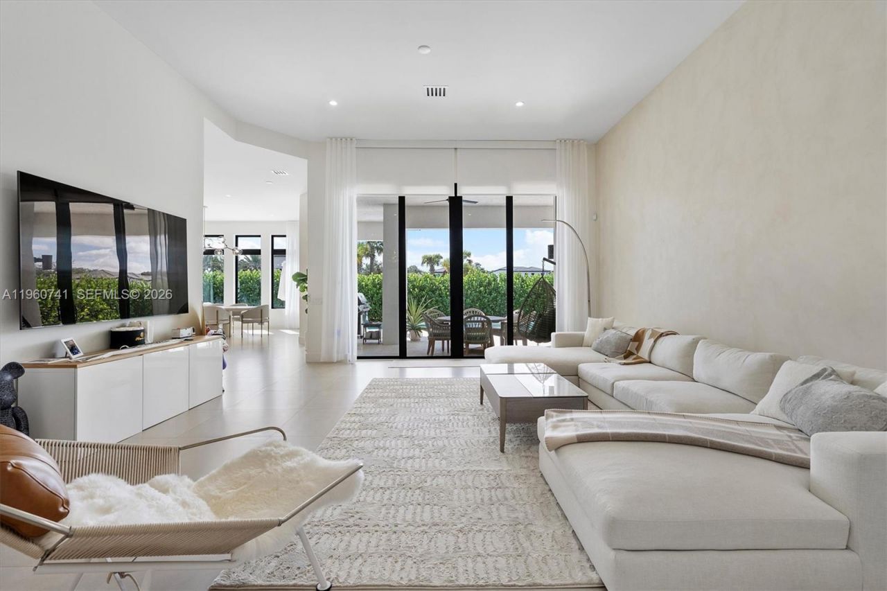 3502 Ashwood Cir N, Hollywood, FL 33312 Photo