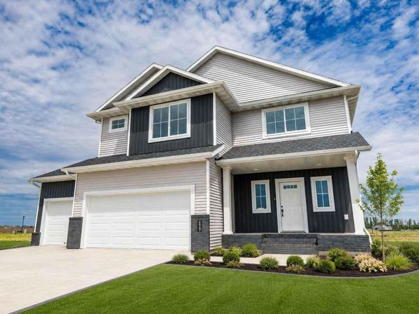 6867 Sun Valley Blvd, Horace, ND 58047