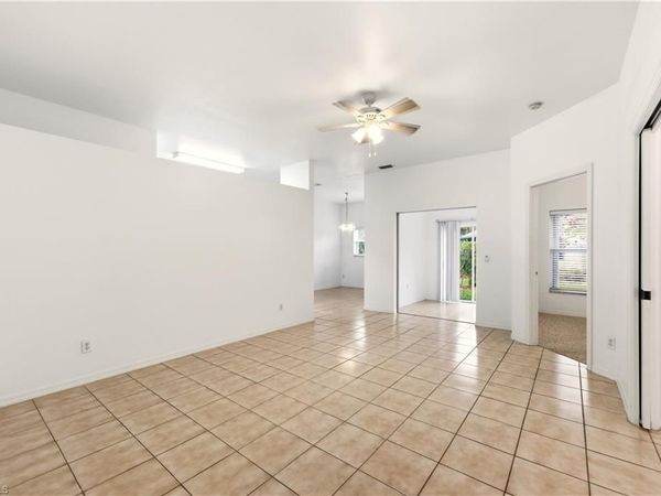 10707 Pearl Bay CIR, ESTERO, FL 33928