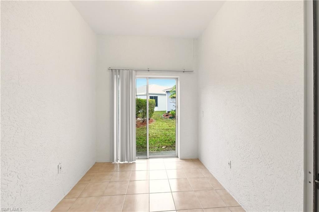 10707 Pearl Bay Cir, Estero, FL 33928 Photo