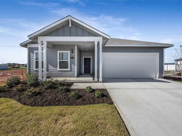 311 Chesterfield DR, Kyle, TX 78640