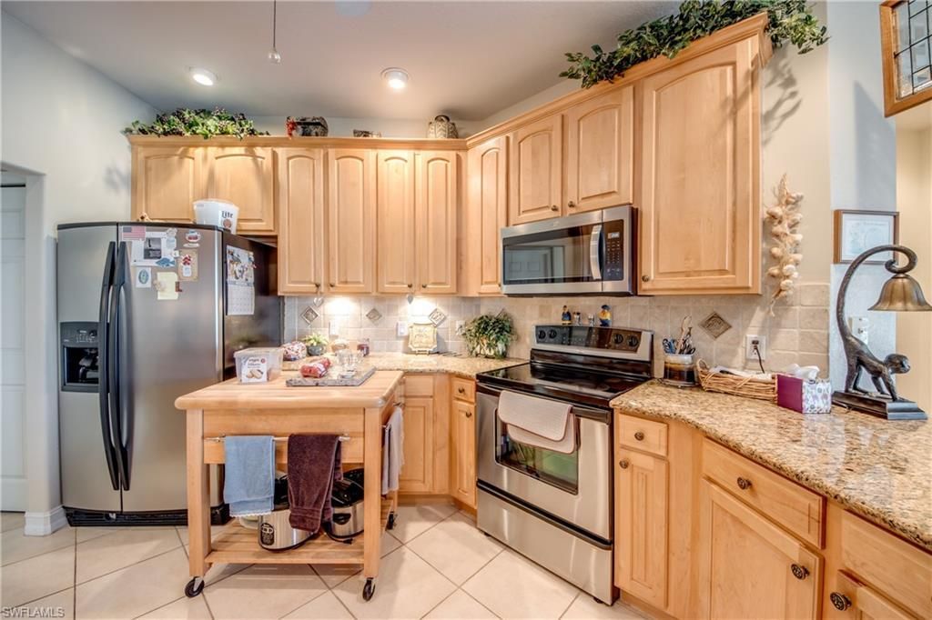 5605 Merlyn Ln, Cape Coral, FL 33914 Photo