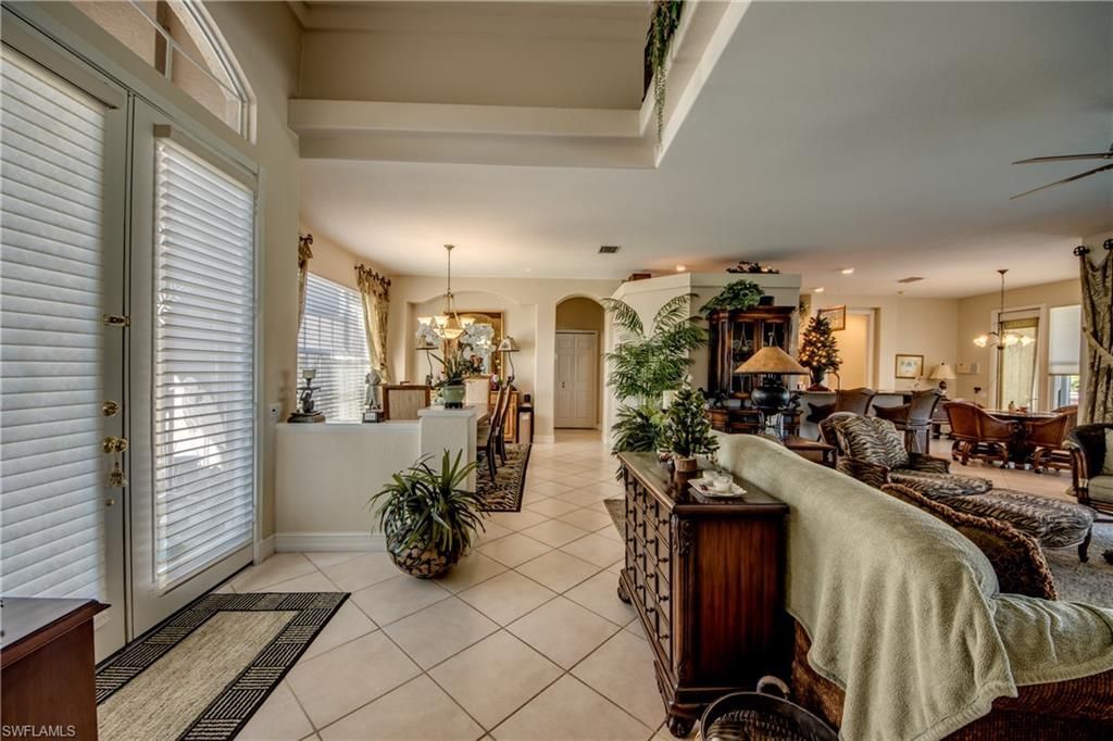 5605 Merlyn Ln, Cape Coral, FL 33914 Photo