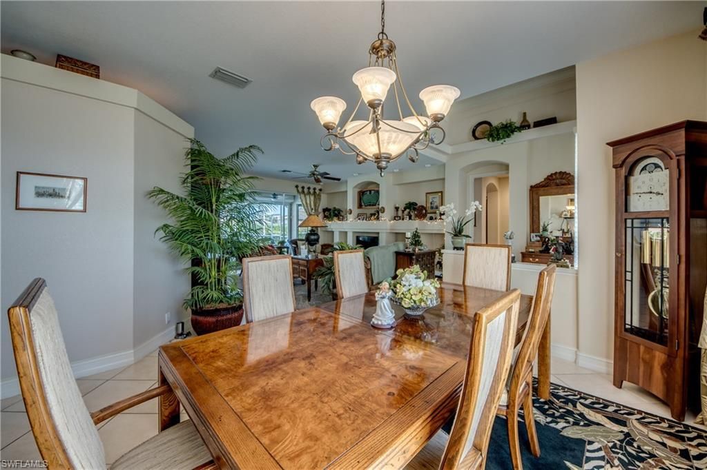 5605 Merlyn Ln, Cape Coral, FL 33914 Photo