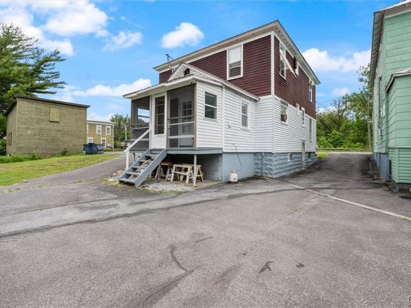 3 Seneca Avenue, Oneida, NY 13421