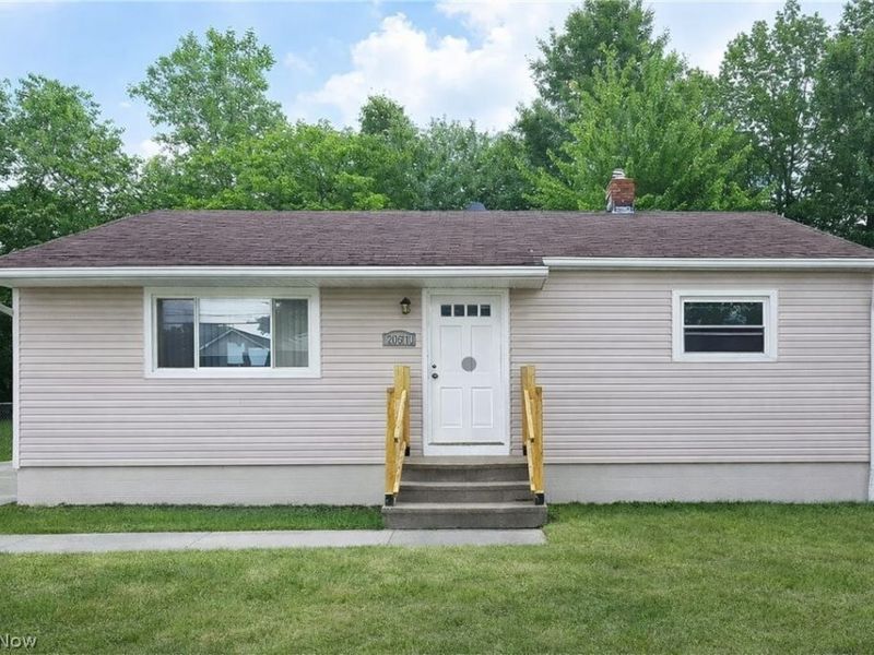 4477 E 143rd Street, Cleveland, OH 44128 Photo 1