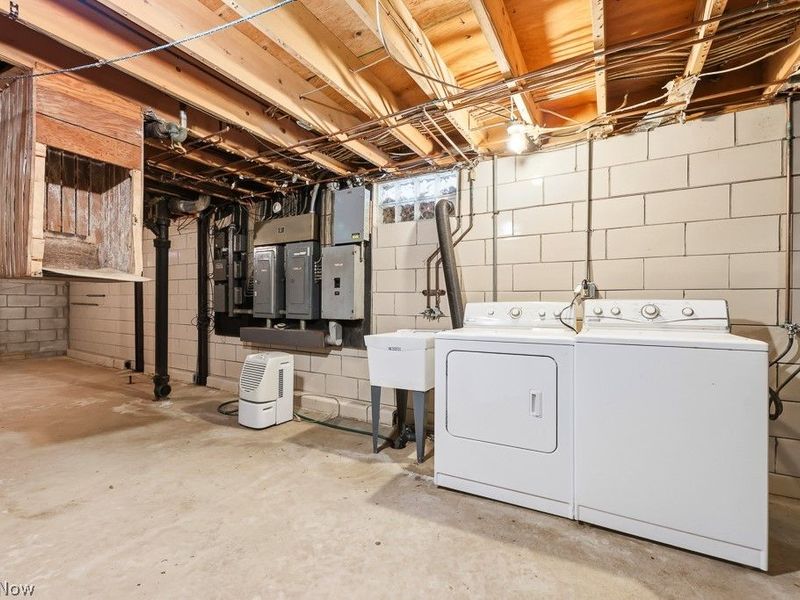 1310 Overlook Drive, Alliance, OH 44601 Photo 25