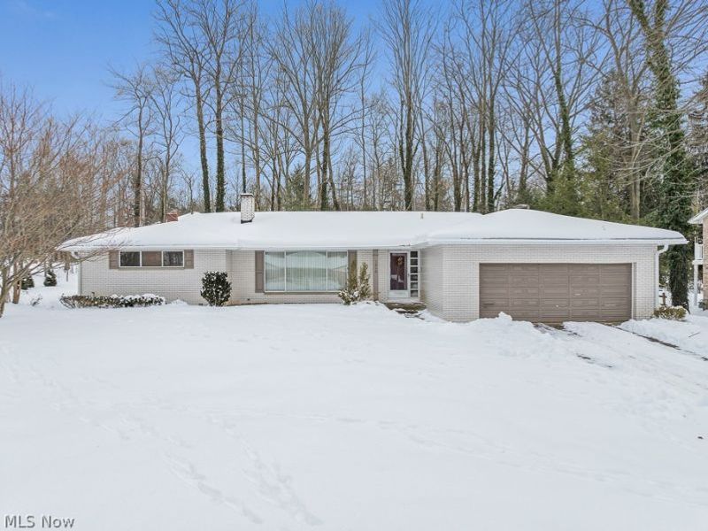 1310 Overlook Drive, Alliance, OH 44601 Photo 31