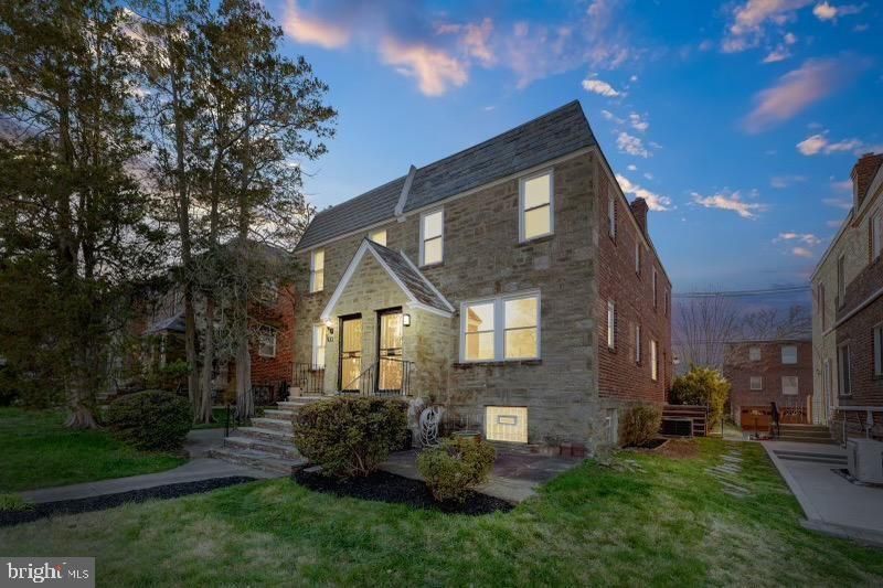 935 E Slocum Street, Philadelphia, PA 19150 Main Photo