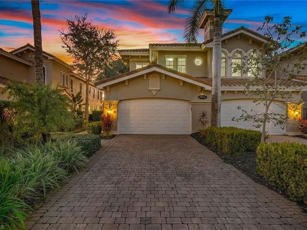 9057 Cherry Oaks TRL, Unit 201, NAPLES, FL 34114