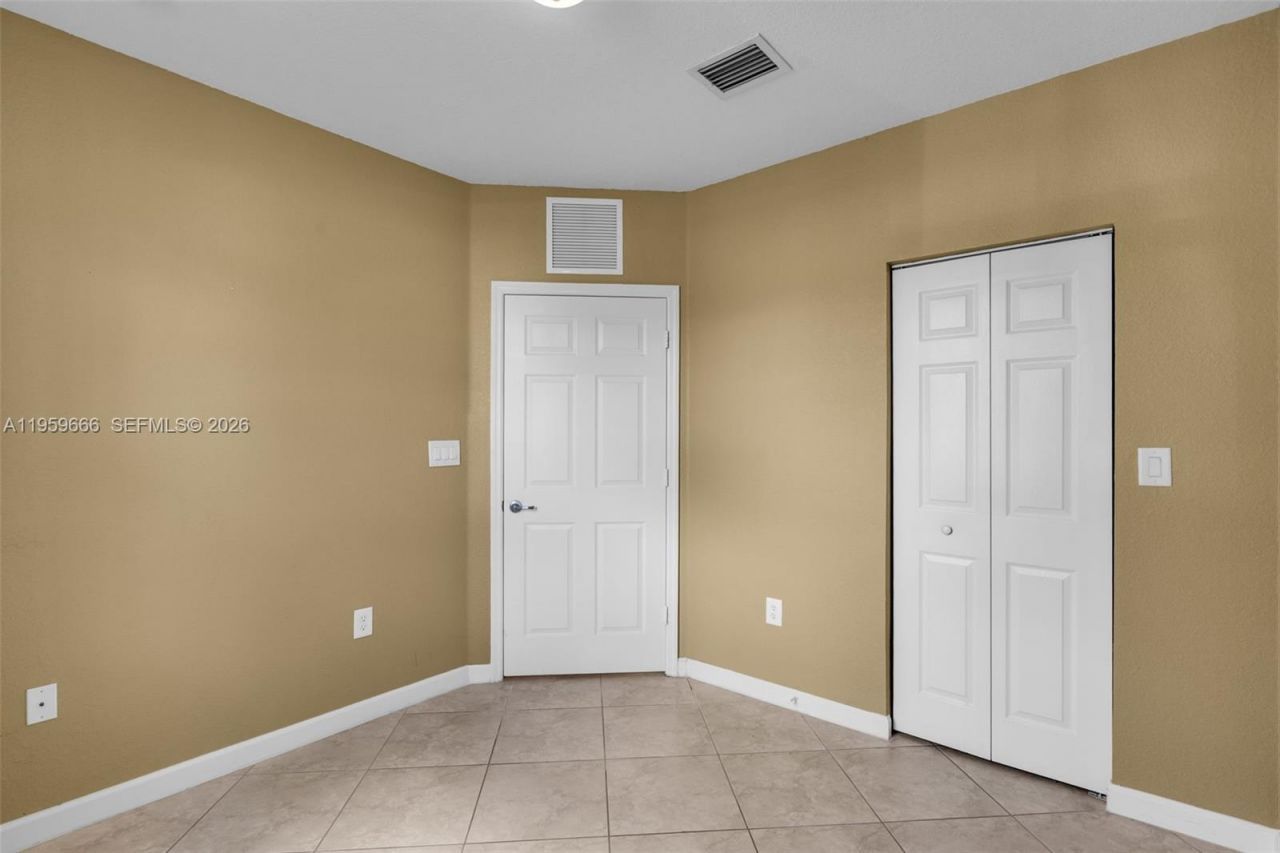 3064 SE 1st Dr , Unit 7, Homestead, FL 33033 Photo