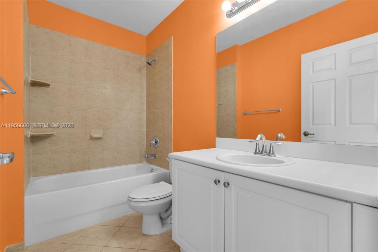 3064 SE 1st Dr , Unit 7, Homestead, FL 33033 Photo