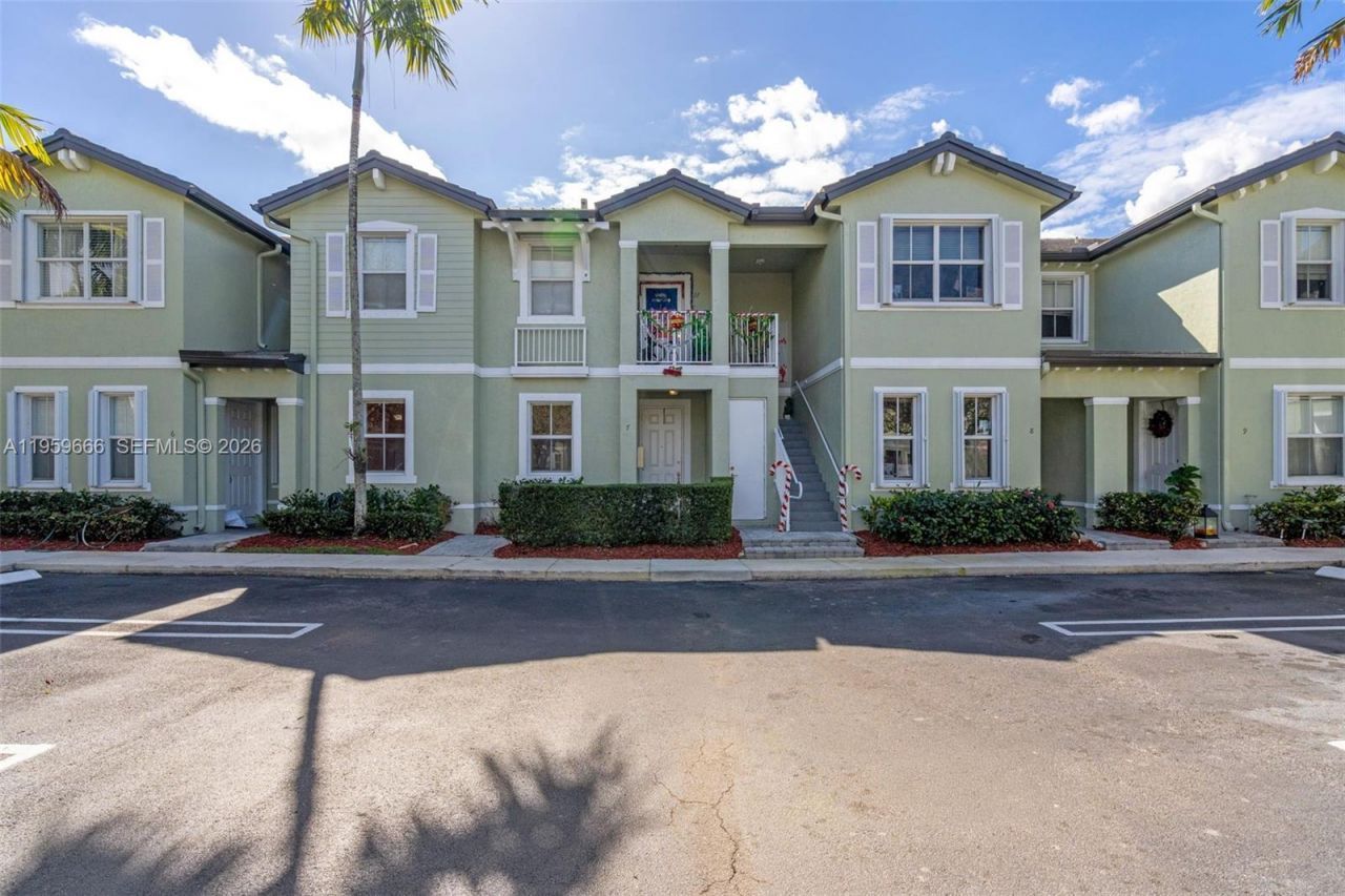 3064 SE 1st Dr , Unit 7, Homestead, FL 33033 Photo