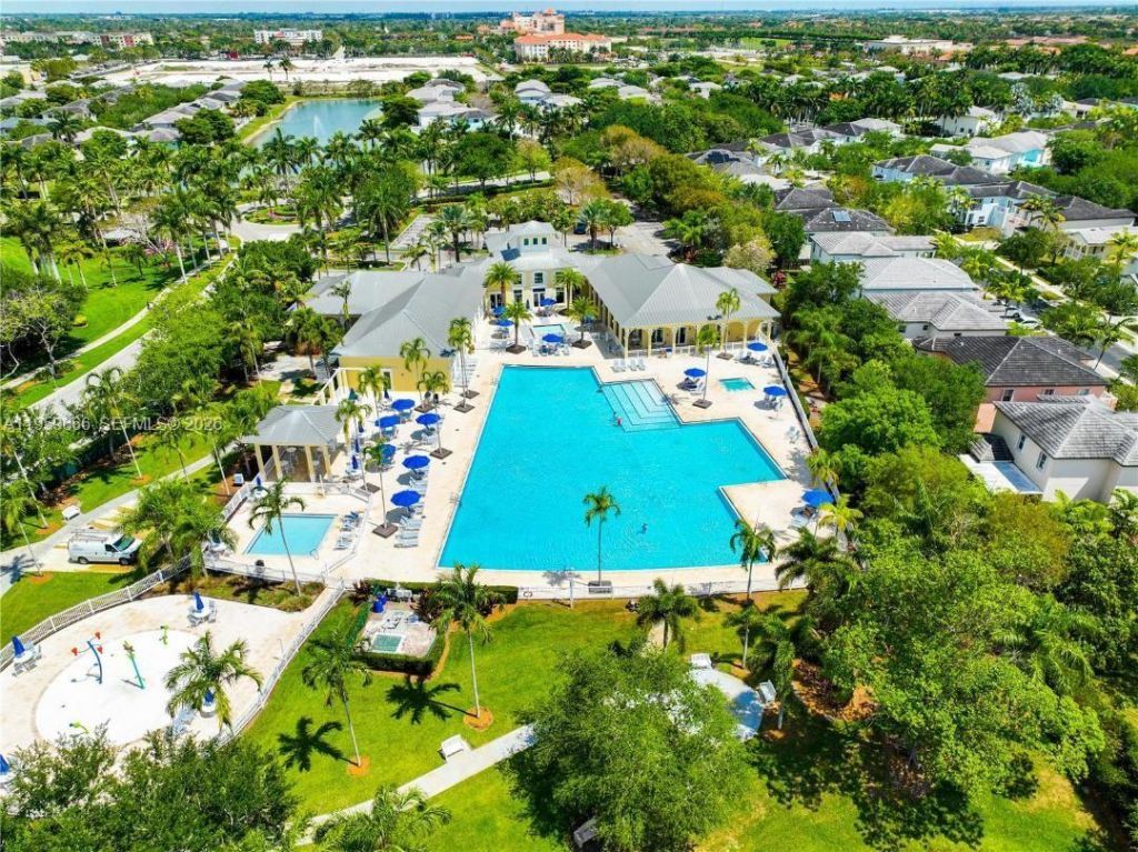 3064 SE 1st Dr , Unit 7, Homestead, FL 33033 Photo