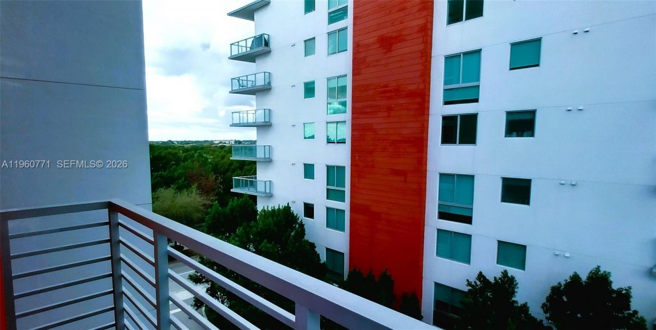 7661 NW 107th Ave, Unit 501, Doral, FL 33178 Photo