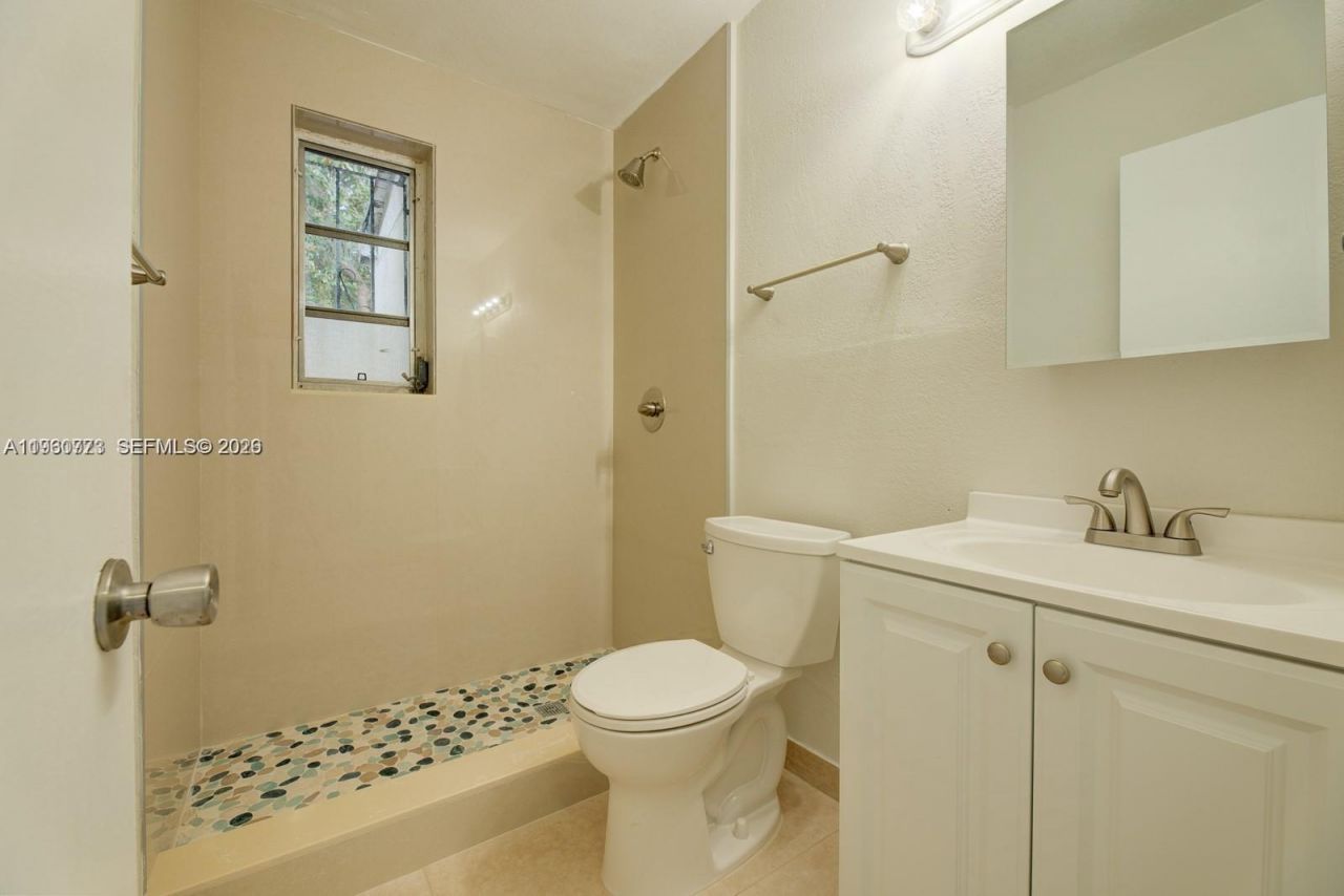 9391 NW 5th Ave, Unit 9393, Miami, FL 33150 Photo