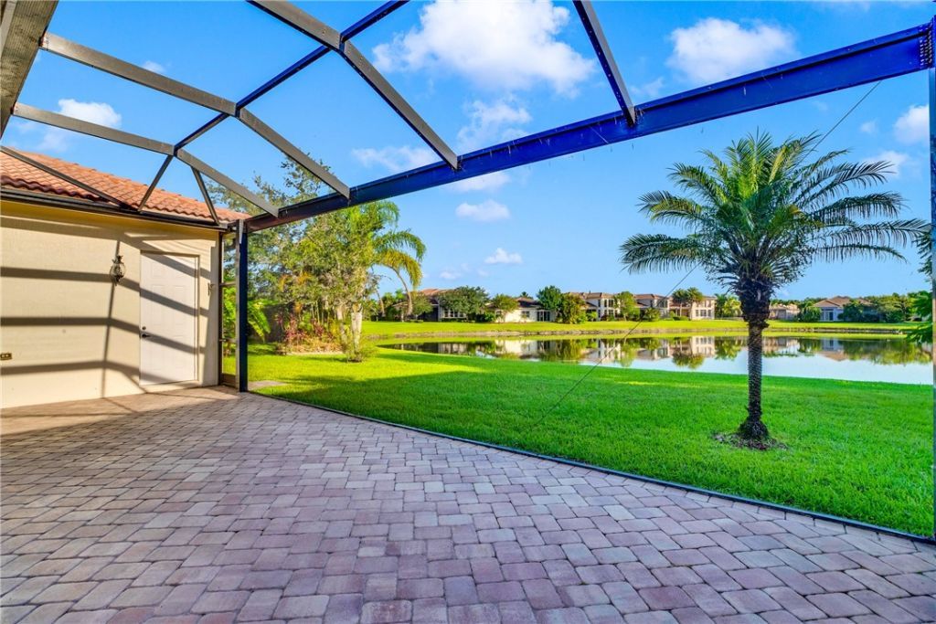 1940 Newmark Circle Sw, Vero Beach, FL 32968 Photo