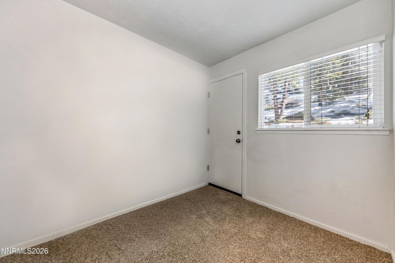 219 S Benjamin Drive, Unit B, Stateline, NV 89449 Photo
